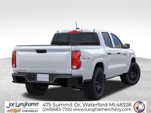 New 2026 Chevrolet Colorado W/T w/ WT Custom Package AWD/4WD image 4