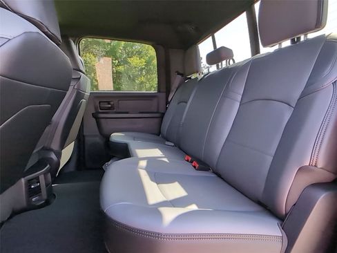 New 2026 RAM 2500 Tradesman AWD/4WD image 34