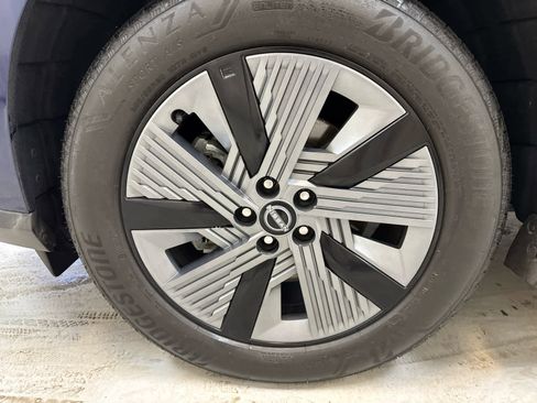 Certified 2025 Nissan Murano SL w/ Cargo Package AWD/4WD image 12