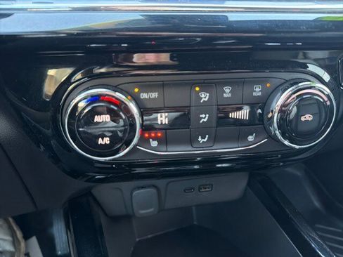 Used 2024 Chevrolet Trax RS w/ Driver Confidence Package image 10