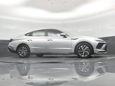Used 2026 Hyundai Sonata Blue FWD image 51