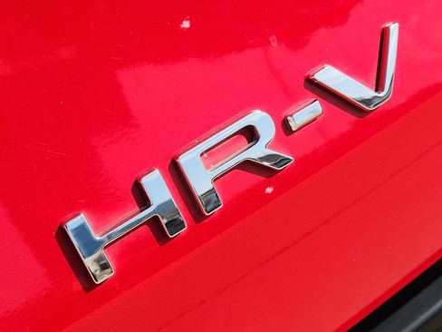 Certified 2024 Honda HR-V EX-L image 12