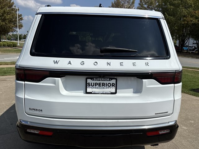 Used 2024 Jeep Wagoneer Series II w/ Flexible Seating Group RWD image 5