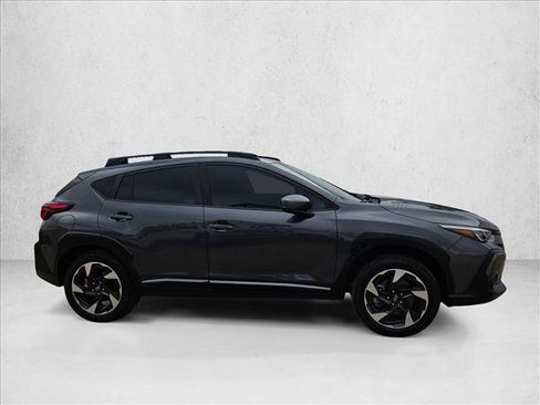Used 2024 Subaru Crosstrek 2.5i Limited image 4