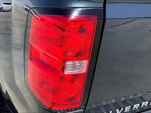 Used 2017 Chevrolet Silverado 1500 LT w/ All Star Edition image 35