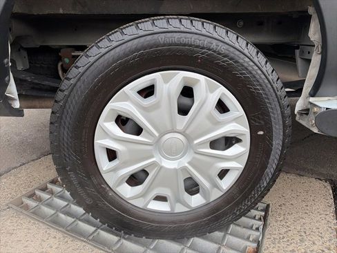 Used 2024 Ford Transit 250 Low Roof w/ Exterior Upgrade Package image 10