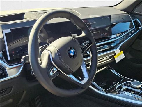New 2026 BMW X5 sDrive40i w/ Premium Package image 3
