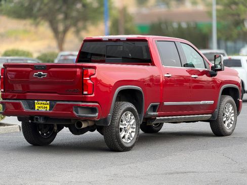Used 2026 Chevrolet Silverado 3500 High Country w/ High Country Premium Package AWD/4WD image 21