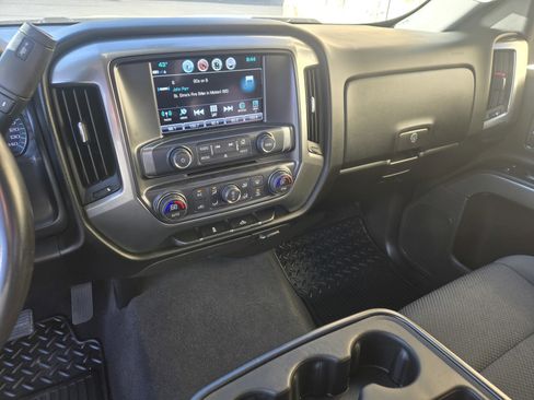 Used 2018 Chevrolet Silverado 1500 LT w/ Texas Edition image 13
