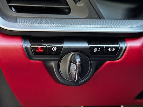 Used 2021 Porsche 911 Targa 4S image 20