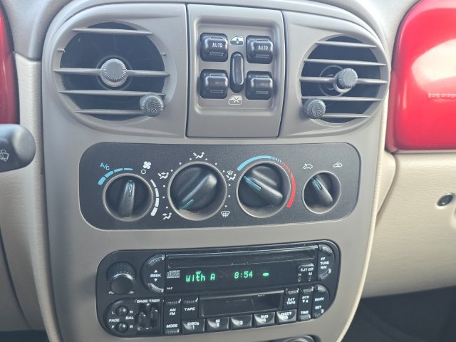 Used 2005 Chrysler PT Cruiser Touring FWD image 13