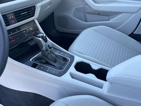 Certified 2025 Volkswagen Jetta S image 18