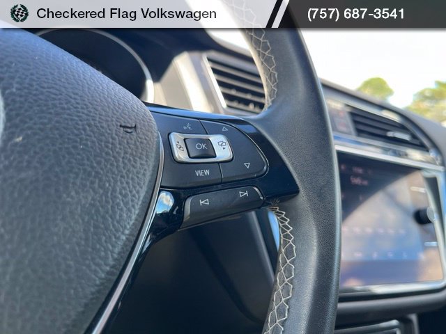 Used 2021 Volkswagen Tiguan SE w/ Panoramic Sunroof Package AWD/4WD image 38