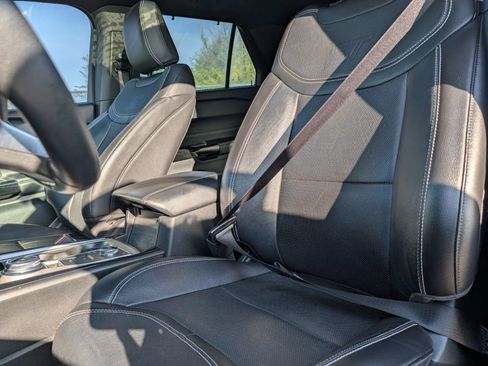 Used 2023 Ford Explorer ST w/ Equipment Group 401A AWD/4WD image 23