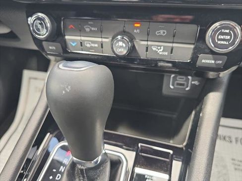 Certified 2026 Jeep Compass Latitude AWD/4WD image 33