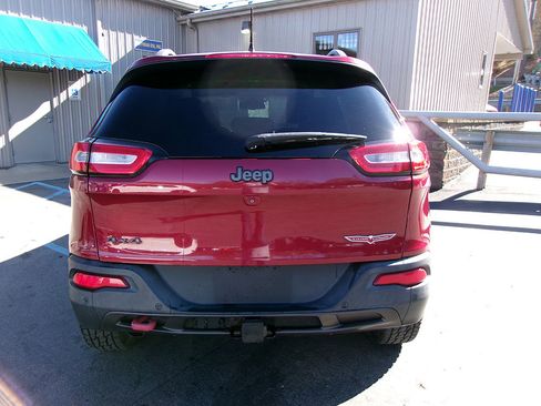 Used 2015 Jeep Cherokee Trailhawk w/ Comfort/Convenience Group image 4