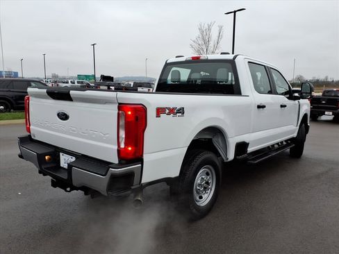 Certified 2025 Ford F250 XL w/ FX4 Off-Road Package image 3