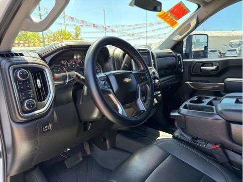 Used 2022 Chevrolet Silverado 2500 LTZ w/ Safety Package AWD/4WD image 6
