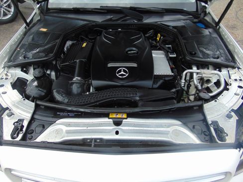 Used 2016 Mercedes-Benz C 300 4MATIC Sedan image 33