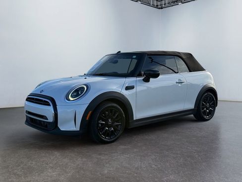 Used 2023 MINI Cooper Signature image 7