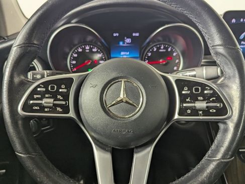 Used 2020 Mercedes-Benz GLC 300 image 19