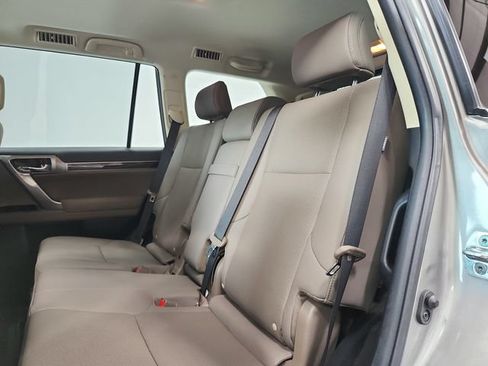 Used 2023 Lexus GX 460 Premium w/ Premium Package AWD/4WD image 11