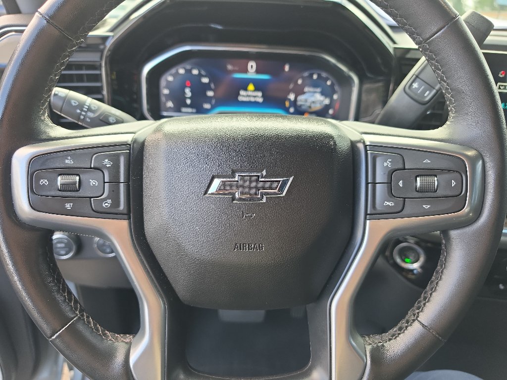 Used 2023 Chevrolet Silverado 1500 RST w/ Z71 Off-Road Package AWD/4WD image 24