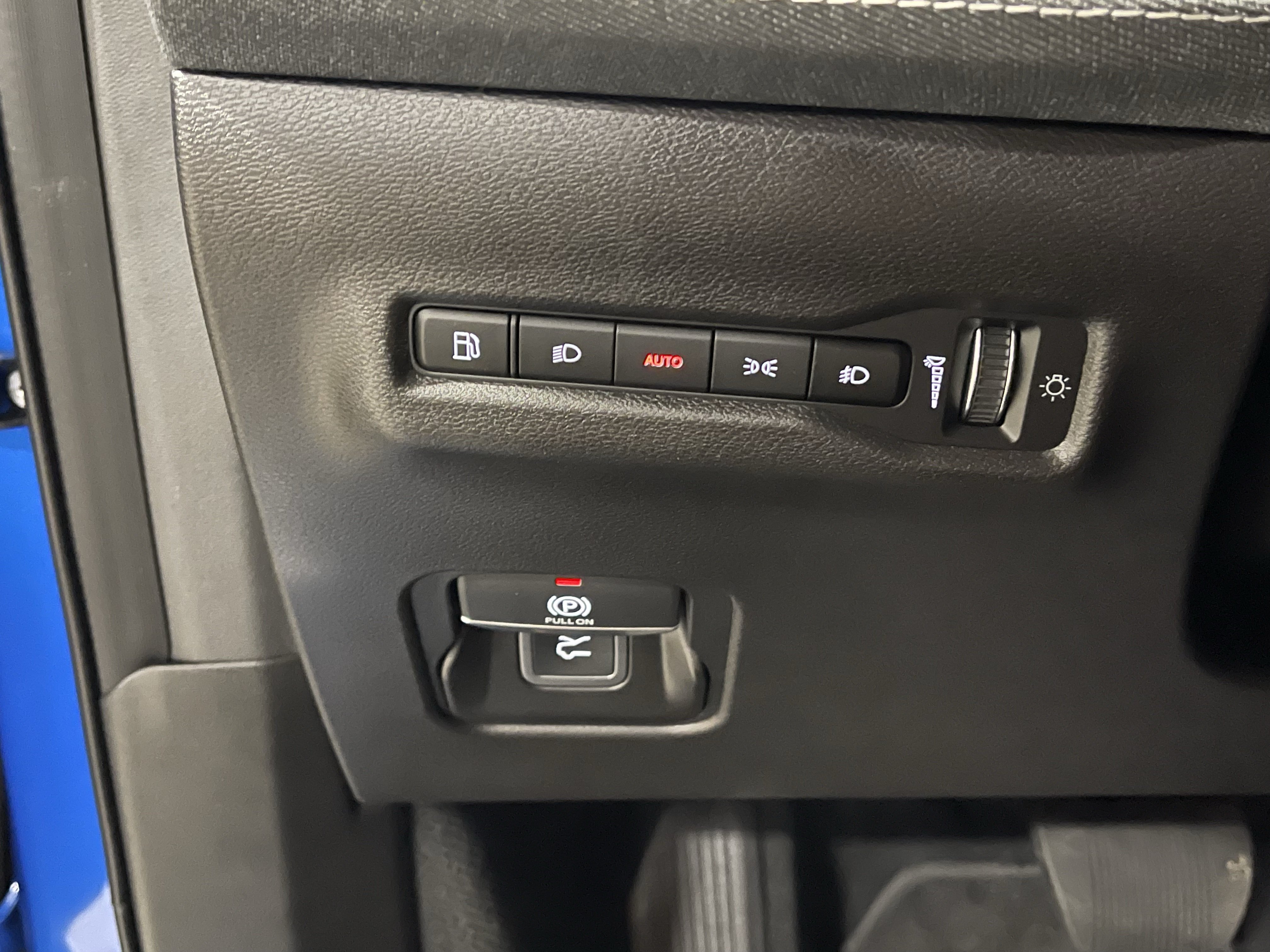 Certified 2026 Jeep Cherokee Laredo AWD/4WD image 25