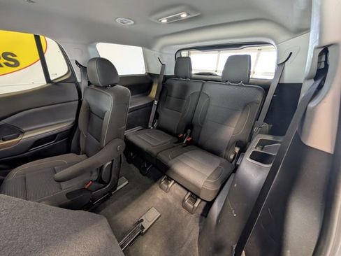 Used 2023 GMC Acadia SLE w/ LPO, Cargo Package AWD/4WD image 27
