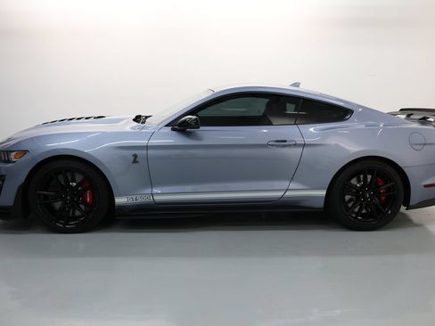 Used 2022 Ford Mustang Shelby GT500 w/ Technology Package RWD image 27
