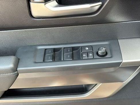 Used 2026 Toyota Tundra SR5 w/ SR5 Premium Package AWD/4WD image 10