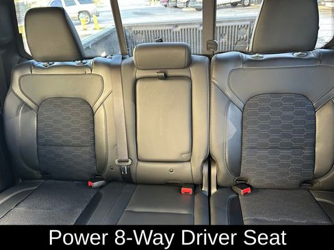 Certified 2023 RAM 1500 Big Horn image 13