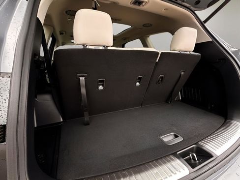 Used 2025 Kia Telluride SX w/ SX Captain's Chair Package FWD image 29