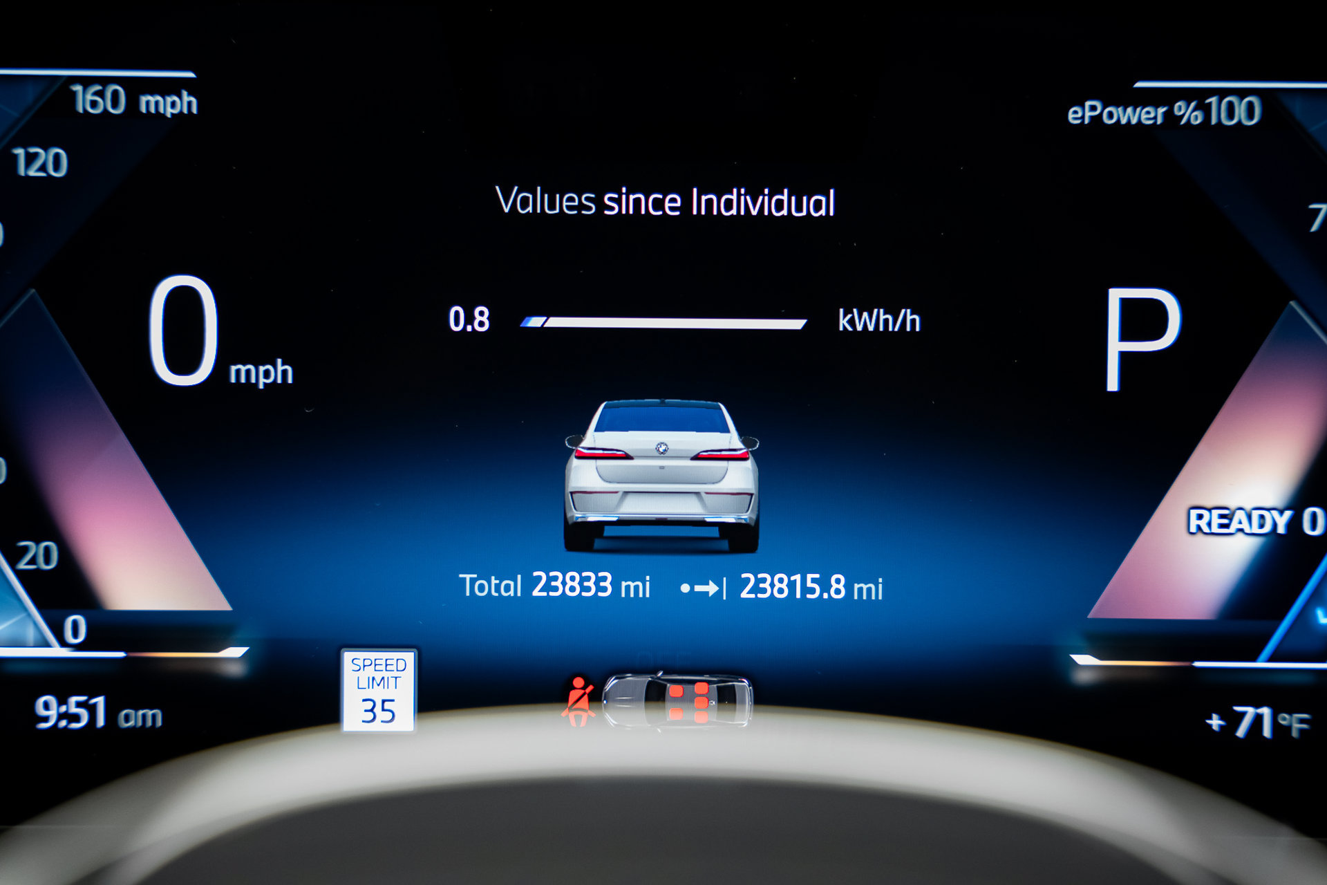 Used 2024 BMW i7 eDrive50 w/ Executive Package RWD image 46