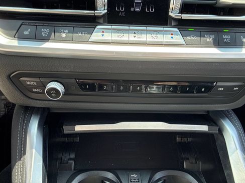 Used 2023 BMW 430i Convertible w/ M Sport Package RWD image 27