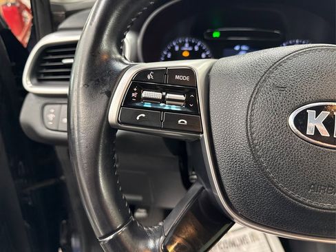Used 2020 Kia Sorento S image 35