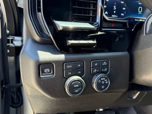 Used 2024 Chevrolet Silverado 2500 ZR2 w/ ZR2 Bison Edition AWD/4WD image 27