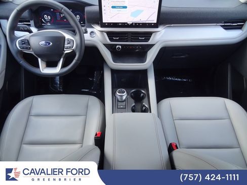 Used 2026 Ford Explorer Active w/ Active Comfort Package AWD/4WD image 13