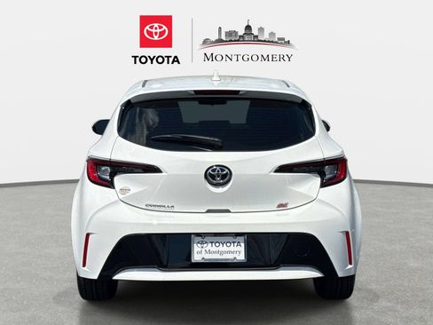 Used 2025 Toyota Camry SE w/ Multimedia Upgrade Package FWD image 32