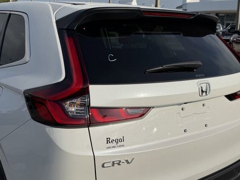 Used 2026 Honda CR-V EX-L image 11