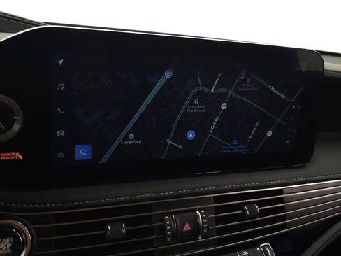 Used 2023 Lexus LS 500 F Sport w/ Accessory Package (Z2) image 26