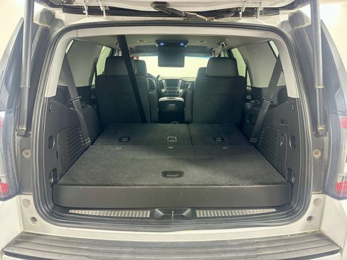 Used 2018 GMC Yukon SLT w/ HD Trailering Package AWD/4WD image 5