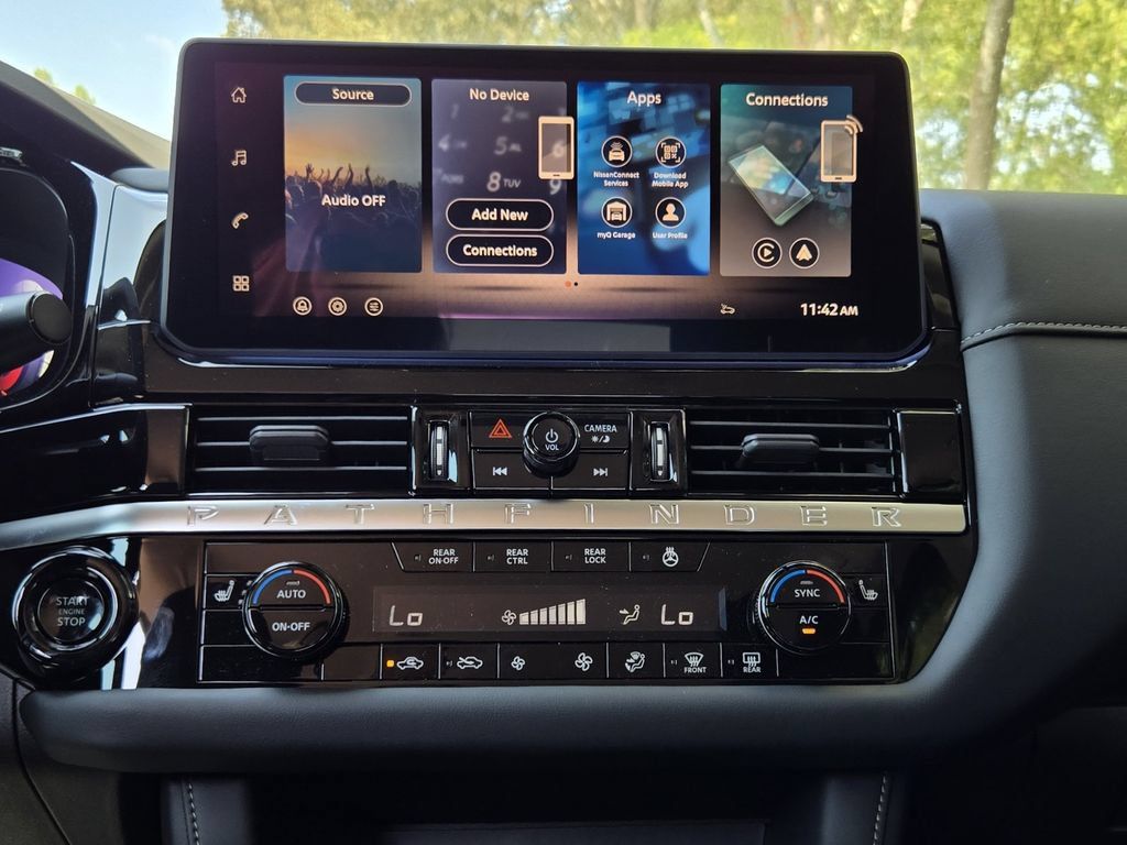New 2026 Nissan Pathfinder SL FWD image 15