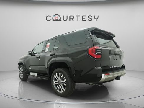 Used 2026 Toyota 4Runner Limited image 21