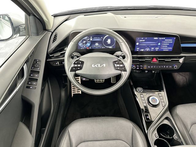 Used 2023 Kia Niro Wave w/ Wave Preserve Package FWD image 3