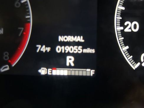 Certified 2024 Honda HR-V LX image 23