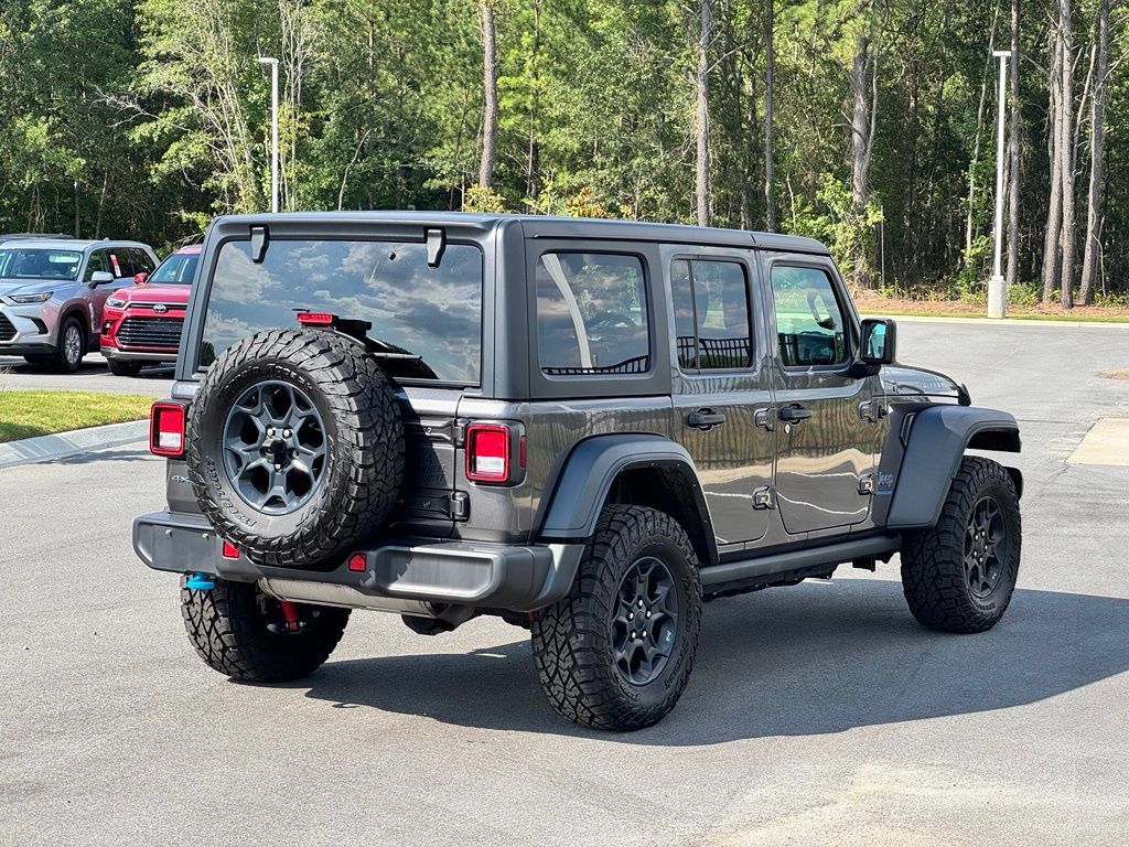Used 2023 Jeep Wrangler Unlimited w/ Cold Weather Group AWD/4WD image 9