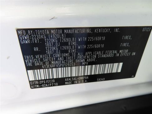 Used 2023 Toyota RAV4 XSE AWD/4WD image 37