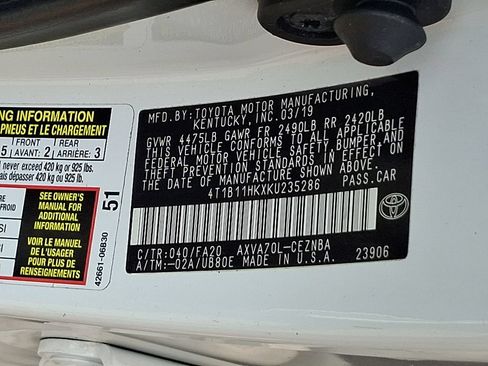 Used 2019 Toyota Camry LE FWD image 27