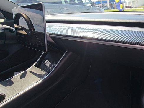 Used 2020 Tesla Model 3 Long Range AWD/4WD image 15